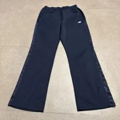 New balance トラックパンツ　ジャージ　ランニング　紺　レディース　Mのサムネイル