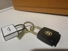 非売品シャネル2024キーホルダーセット　ノベルティのサムネイル