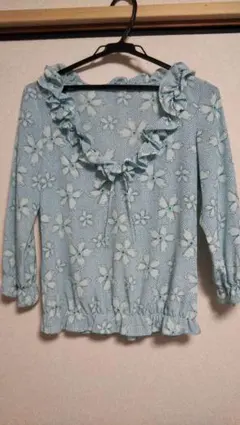 値下げしました❗️ オンワード樫山七分袖 花柄ブラウス