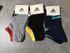 adidas キッズ靴下 3足　セット　21-23cm