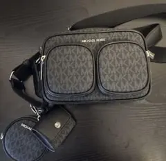 MICHAEL KORS ブラック ショルダーバッグ