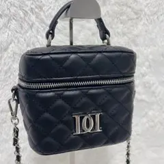 未使用級 ダーリッチ キルティング バニティ 2way チェーン ブラック