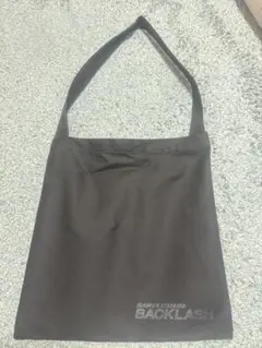 ISAMU KATAYAMA BACKLASH ブラックバッグのサムネイル