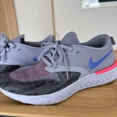 NIKE Flyknit React スニーカー