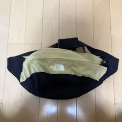 ザノースフェイス　ショルダーバッグ　ベージュ色