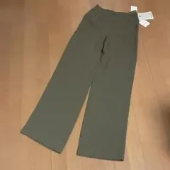 伊太利屋　パンツ　新品タグ付きのサムネイル