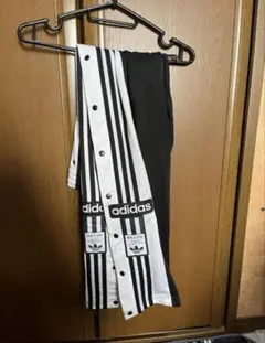 アディダス　アディブレイク　トラックパンツ　ジョガーパンツ