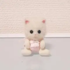 海外版　uk　青目　シルバニア　ペルシャネコの赤ちゃん　猫　旧式　廃盤品　初期