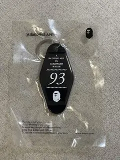 A BATHING APE 93 ブラック キーホルダー
