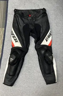 DAINESE○ダイネーゼ＜レザー ライダースパンツ＞MP0398c - メルカリ
