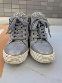 Item thumbnail for item 8c2edb57-b83e-4455-bfca-24425ab7541c