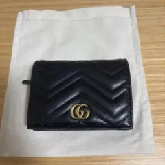GUCCI GGマーモント　二つ折り財布