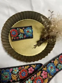 ヘアピン　インド刺繍パッチン