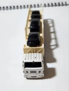 トミカ キャリアカー　 積載車