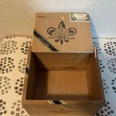Tatuaje Petit Cazadores Reserva.