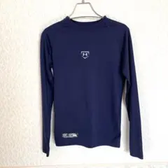 Under Armour ネイビー長袖アンダーシャツ　サイズS