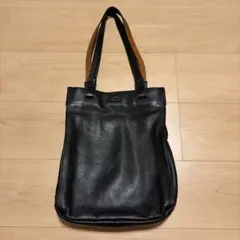 SEEKER シーカー　レザートートバッグ 　ブラックのサムネイル