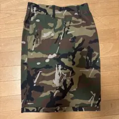 迷彩柄 タイトスカート サイドポケット付き