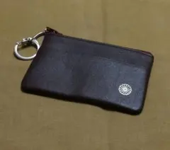 皇居限定　菊の御紋入り　ジップ付きコインケース　小銭入れ 牛革