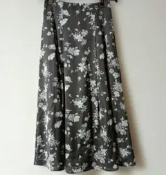 MISCH MASCH　ミッシュマッシュ　花柄　ロングスカート　フレア　黒　S