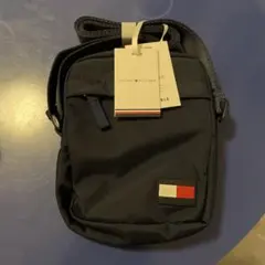 Item thumbnail for item eb68ba7e-558f-4fd0-8432-65034efd81d7