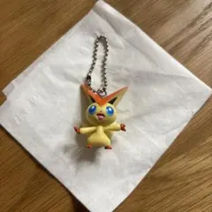 ビクティニ　フィギュア