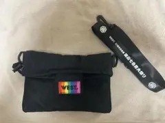 Item thumbnail for item e80ee613-8fb1-4439-b1f1-5e697a3cb460