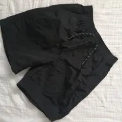 GU 黒のハーフパンツ 130