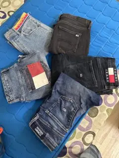 Tommy jeans 五本セット　デニムスカート3点　デニム本　27、26のサムネイル