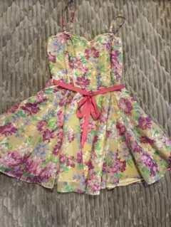マーキュリーデュオ　花柄キャミソールフレアミニワンピース