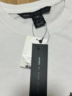 新品タグ付　マークバイマークジェイコブス ハート グラフィックTシャツ Sのサムネイル