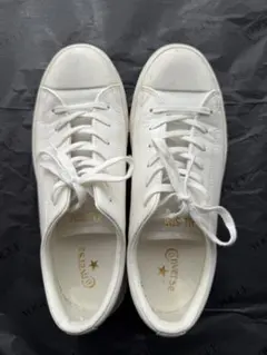 コンバース　レザースニーカー