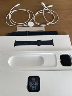 Apple Watch SE 第二世代　本体　ブラック　40mm