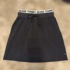 TOMMY JEANS ショートスカートブラック XSのサムネイル