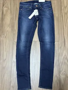 AZUL by MOUSSY スキニーローライズデニム 23