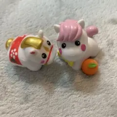 ミニチュアフィギュア 2体セット 馬モチーフのサムネイル