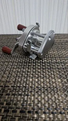 Item thumbnail for item 9ffabf1a-5a40-44b8-879e-cf95312fc177