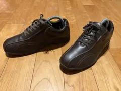 極美品 YONEXパワークッション MC30 DBR サイドジップ25.5cmのサムネイル