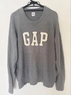 GAP グレー クルーネック ロゴニット