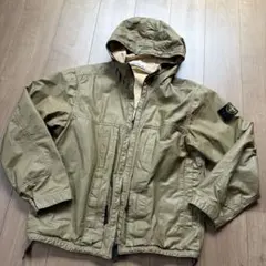 定価19万　26ss stone island ジャケットのサムネイル