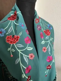 フラメンコ　刺繍シージョ　ダークグリーン　マルチカラー花柄　クラベルのサムネイル