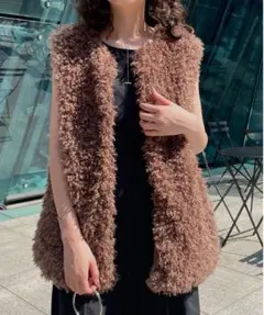 お値下げ！mystic フェイクファーベスト ブラウン