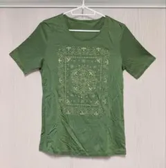 【クリスチャンオジャール】ラインストーン装飾 半袖 Tシャツ カーキ 9T（Ｍ）のサムネイル