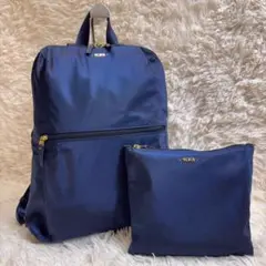 未使用級 極美品 TUMI ジャストインケースバックパック 2way ネイビーのサムネイル