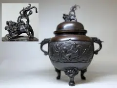 香炉　鋳物　鉄製　獅子蓋　花鳥文　鳳凰耳　三足香炉　床の間飾り 香炉 鋳物 鉄製 獅子蓋 花鳥文 鳳凰耳 三足香炉 床の間飾り - メルカリ