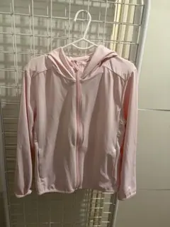 UNIQLO UVカットメッシュパーカー 120