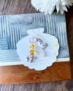 a30ホワイトピアス イヤリング