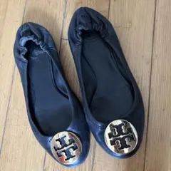 Tory Burch ブラック フラットシューズ