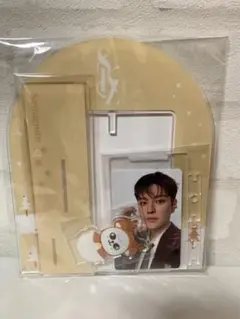 Stray Kids Seungmin フォトカードスタンド