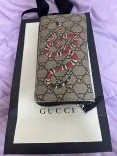 箱 保存袋 GUCCI グッチ GGスプリーム 二つ折り財布 キングスネーク 蛇